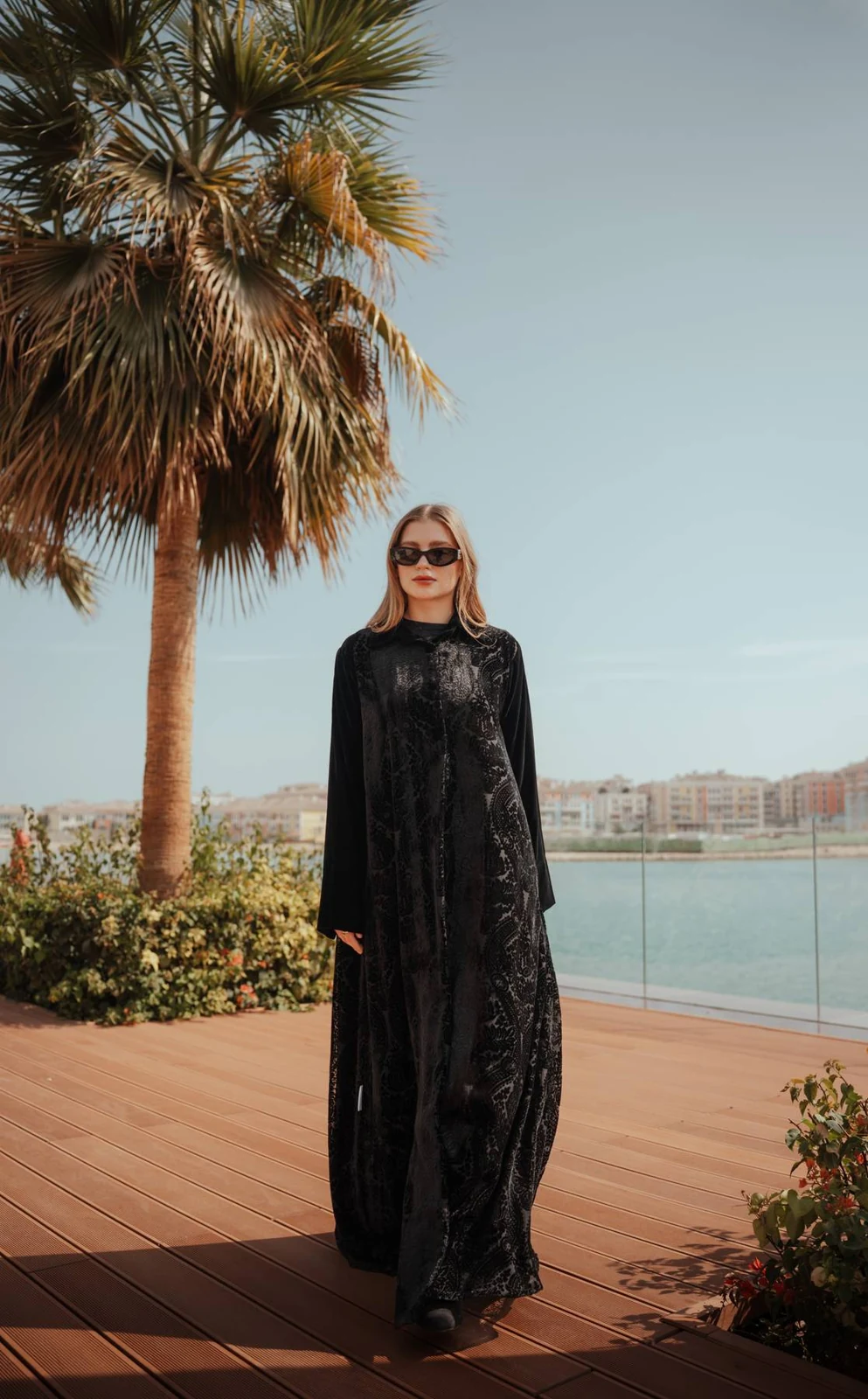 Cadena abaya collection, photograph 2