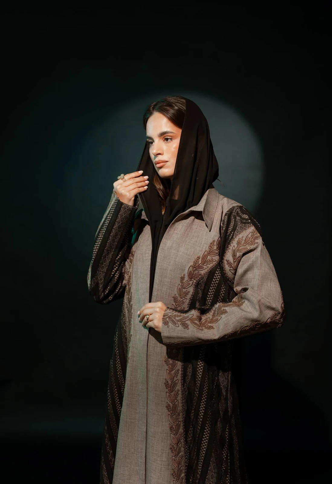 Elar abaya collection, photograph 7