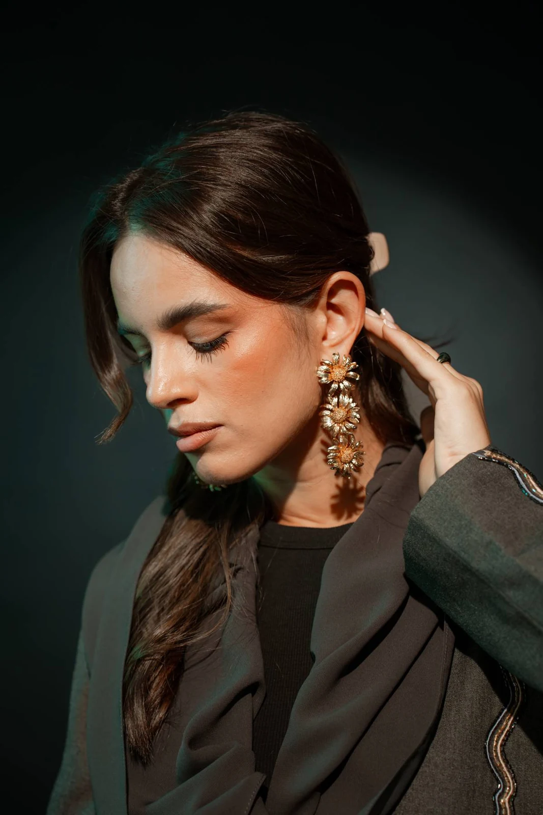 Elar abaya collection, photograph 2